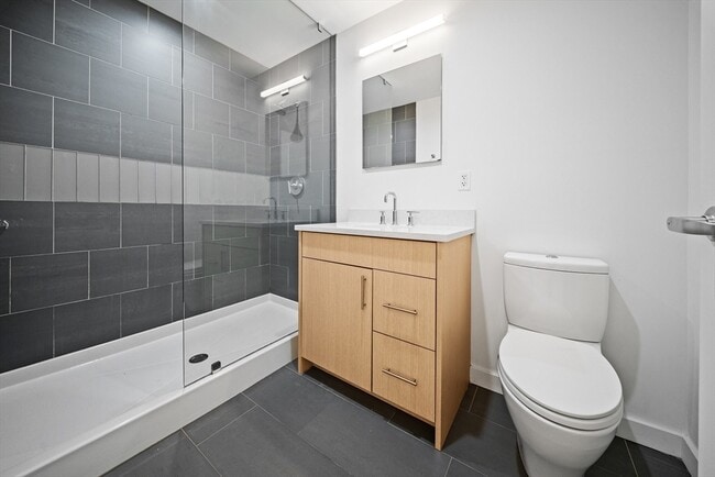 Building Photo - 346 Congress St