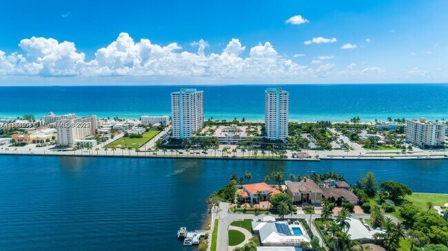 Building Photo - 1201 S Ocean Dr