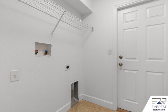 Building Photo - 94 Kalamazoo Trail