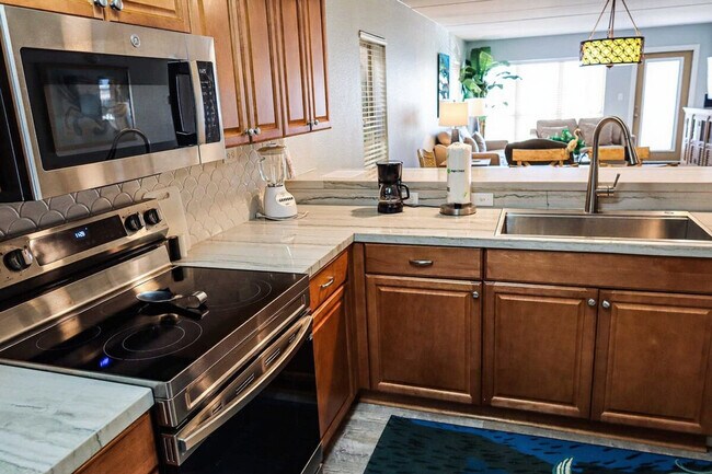 Building Photo - 2401 Gulf Blvd