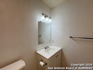 Building Photo - 10207 Raven Field Dr