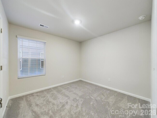 Building Photo - 15138 Windy Plns Rd