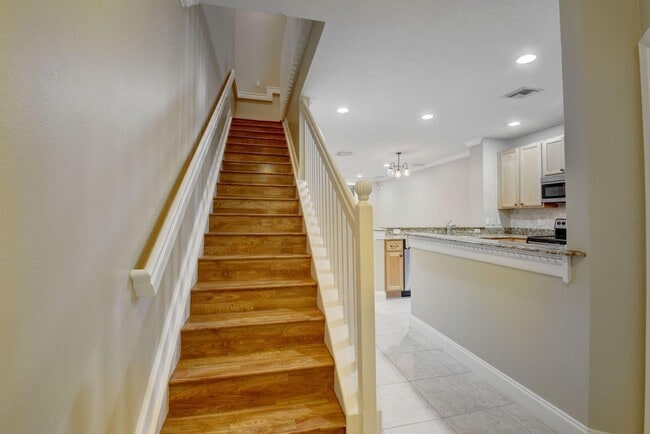 Building Photo - 9113 Tremezzo Ln