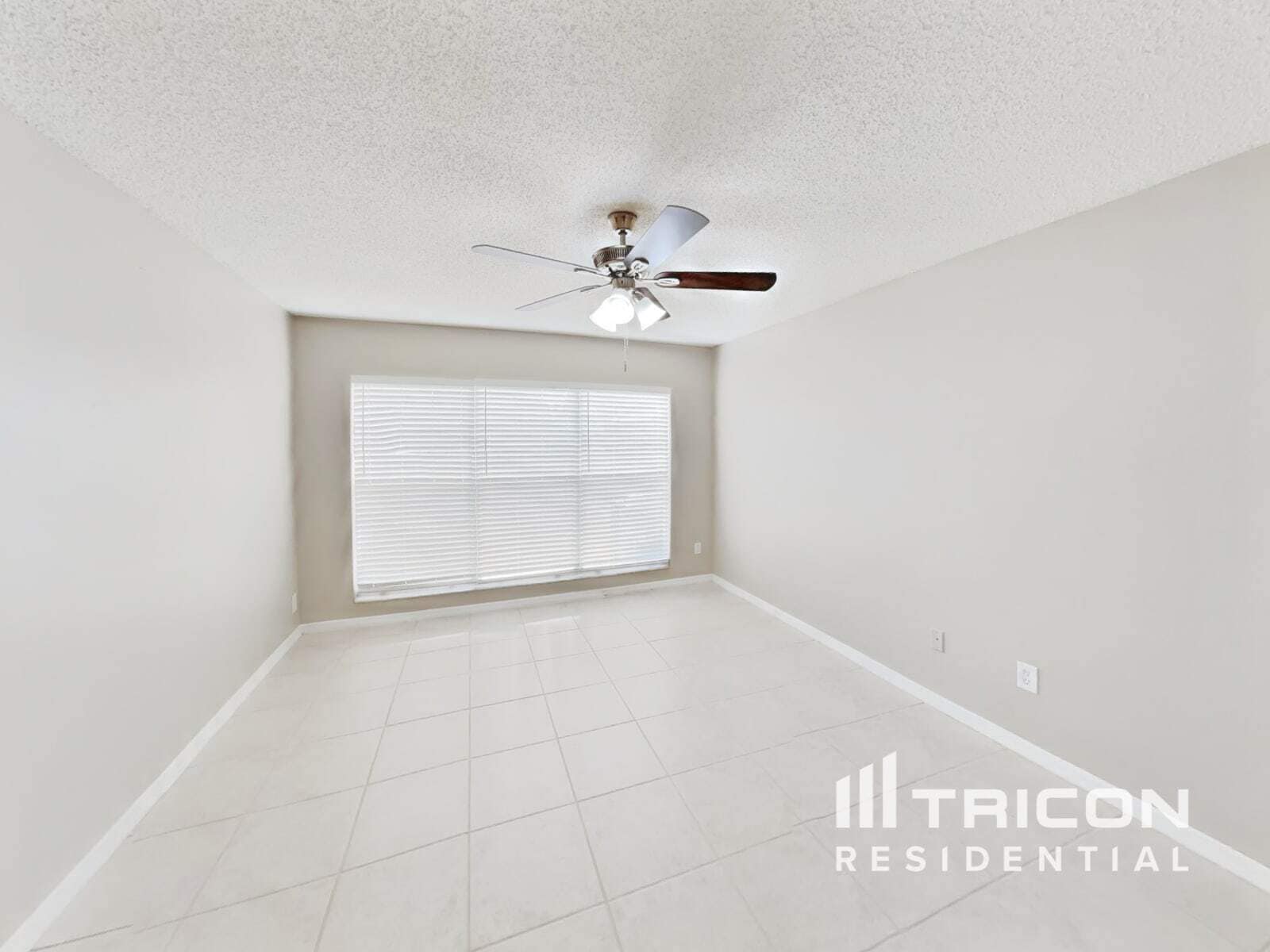 Building Photo - 468 Wexdon Ct