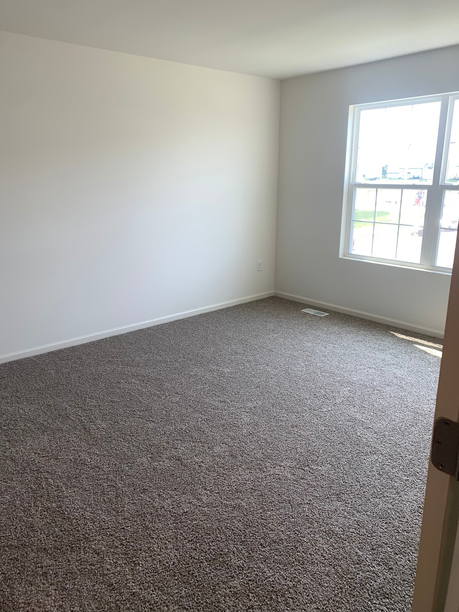 Building Photo - 872 Briar Glen Ct