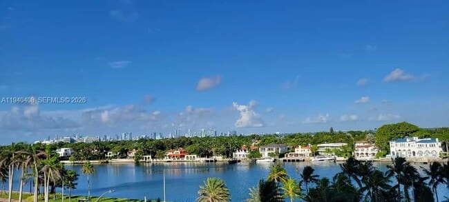 Building Photo - 5401 Collins Ave