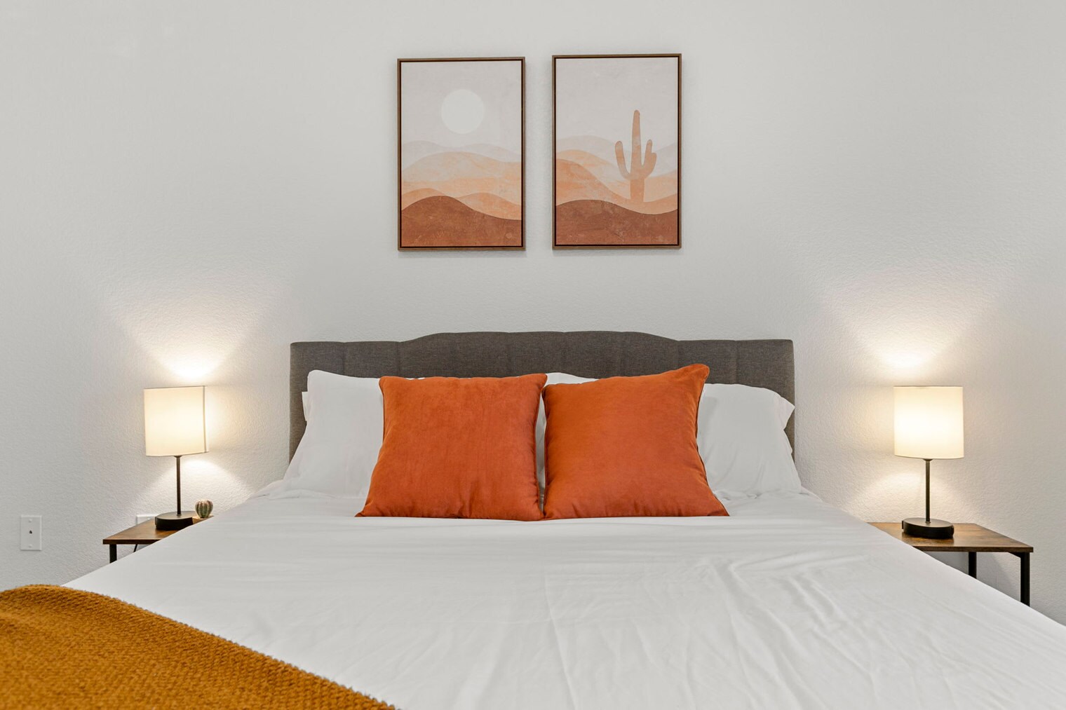 Building Photo - 9450 W Cabela Dr