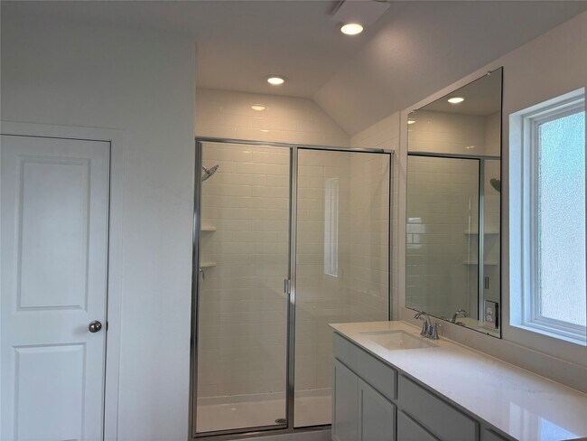 Building Photo - 6307 Serenity View Ln