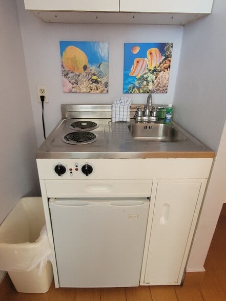 Building Photo - 1233 S Atlantic Ave