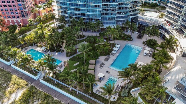 Building Photo - 2200 N Ocean Blvd