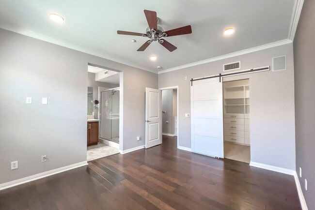 Building Photo - Aliso Viejo Townhome with Soaring Ceilings & Mountain Views