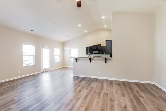Building Photo - 1116 Black Diamond Dr