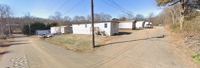 Building Photo - 8364 Cedar St