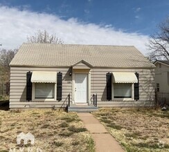 Building Photo - 2424 24th St