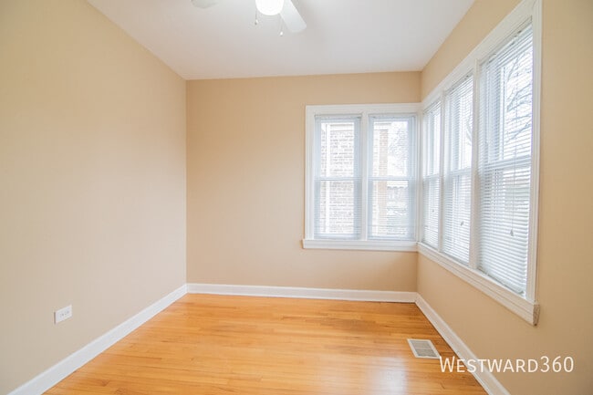 Building Photo - 12123 S Lafayette Ave