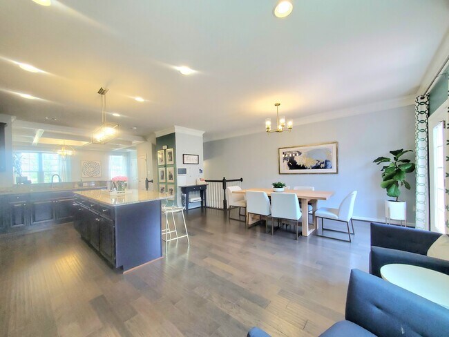 Building Photo - 7709 Milton Cir