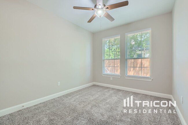 Building Photo - 418 Perch Rd