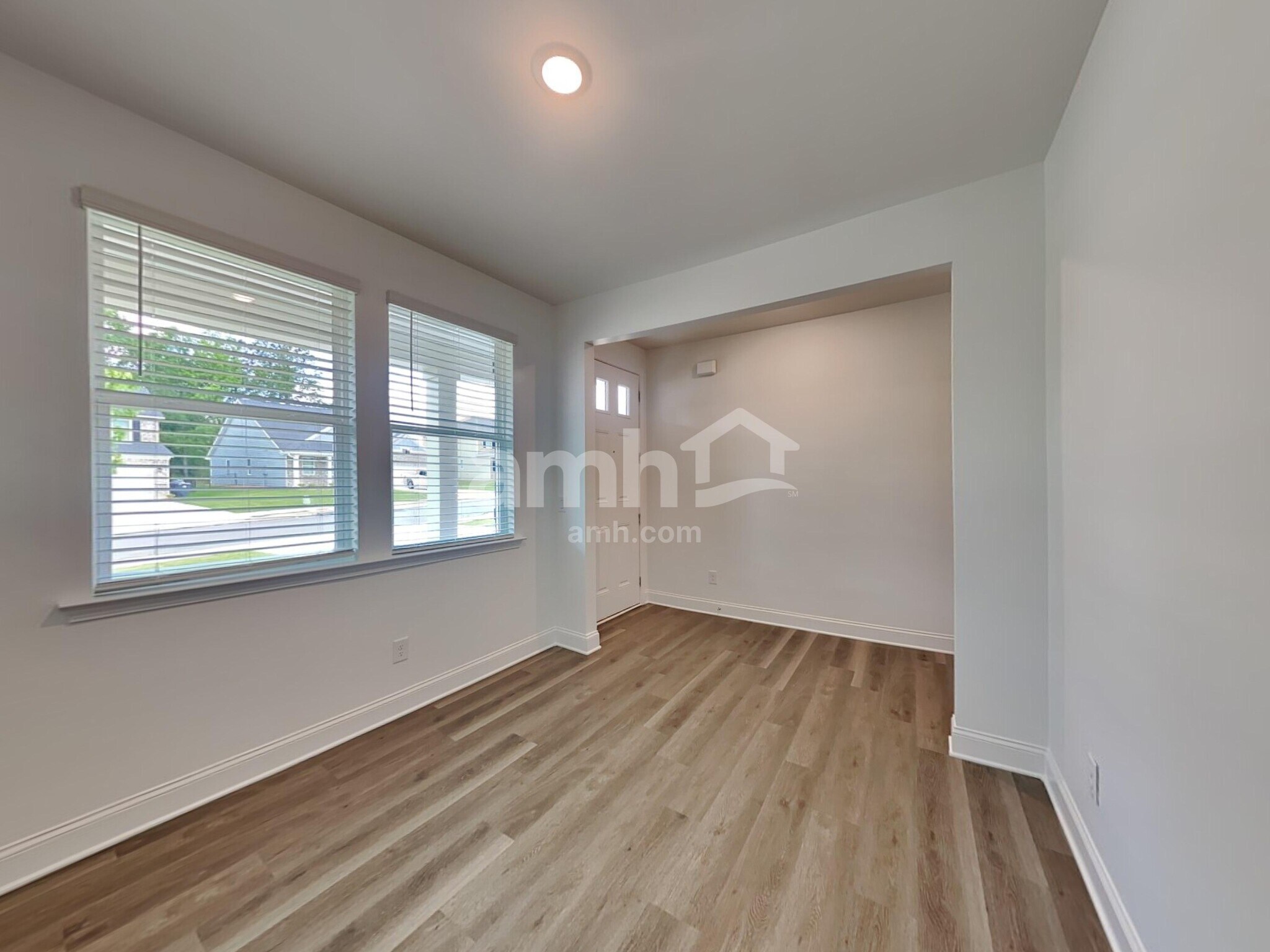 Building Photo - 1374 Soapstone Rd