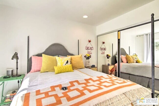 Building Photo - 3963 Cll San Antonio