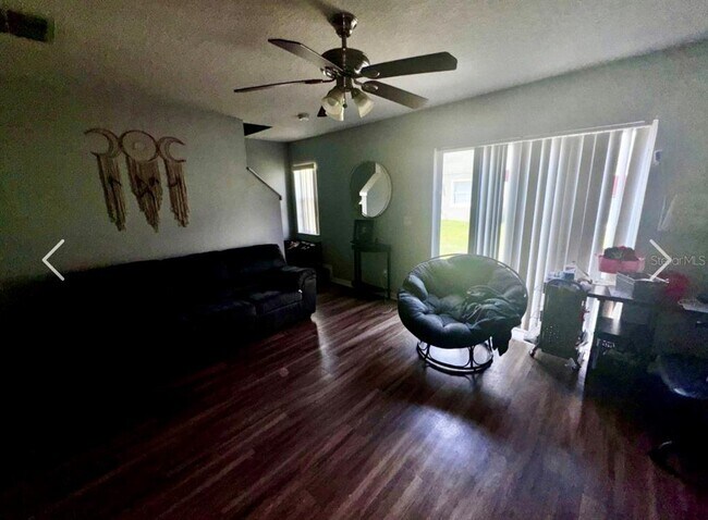 Building Photo - 533 Cresting Oak Cir