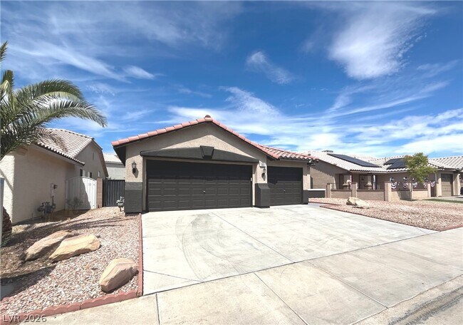 Building Photo - 1667 Tangerine Rose Dr