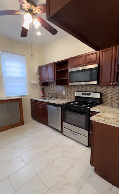 Building Photo - 522 N 58th St