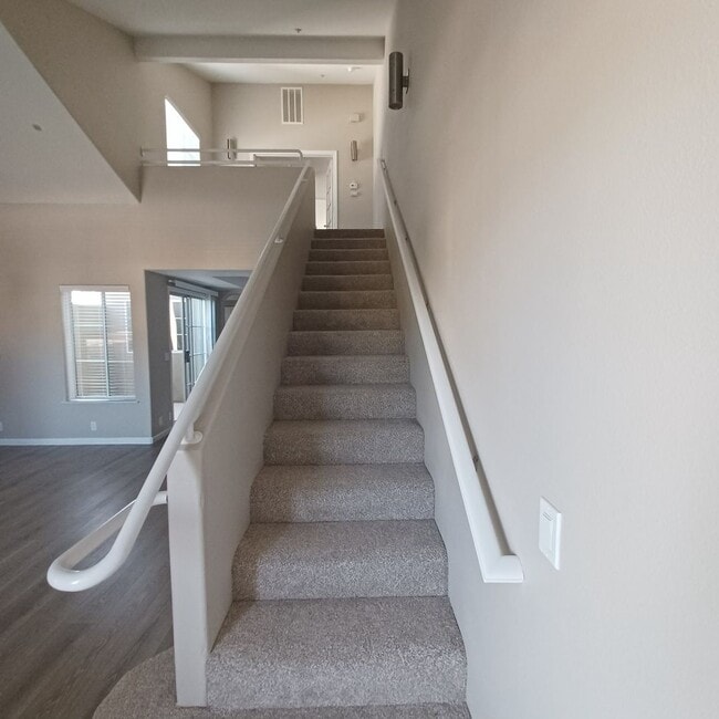 Building Photo - Your Pismo Escape: Stylish 2BR with Fireplace, Patio & Beach Proximity