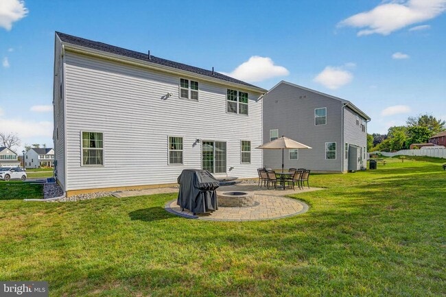 Building Photo - 167 Aspen Ln