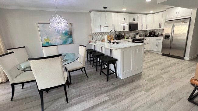 Kitchen & Dining - 1517 Chesapeake Ave