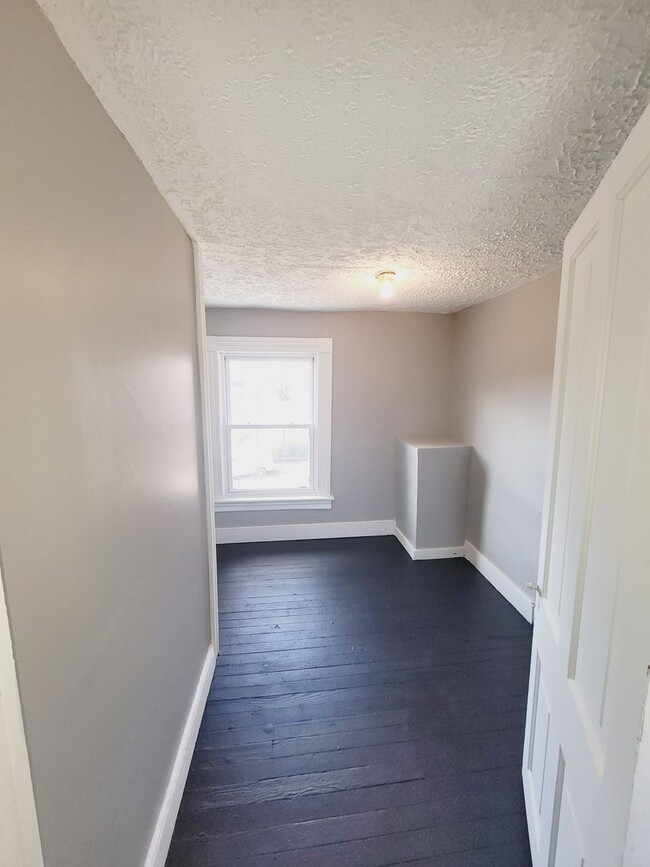 Building Photo - Two-Bedroom Single Family Home in Downtown Lynchburg