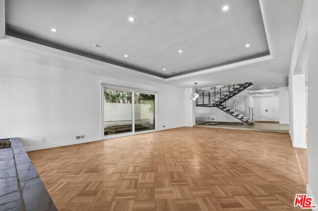 Building Photo - 1801 Buckingham Rd