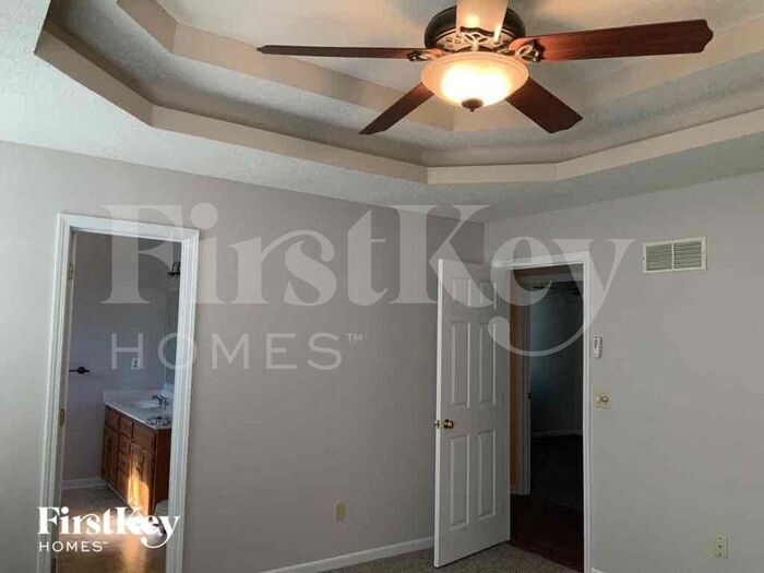 Building Photo - 1409 NE 101st Terrace