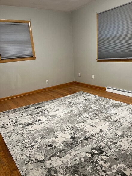 Master bedroom - 1231 Harmony Dr