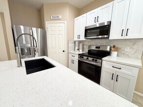 Building Photo - Single Level San Tan Valley Home