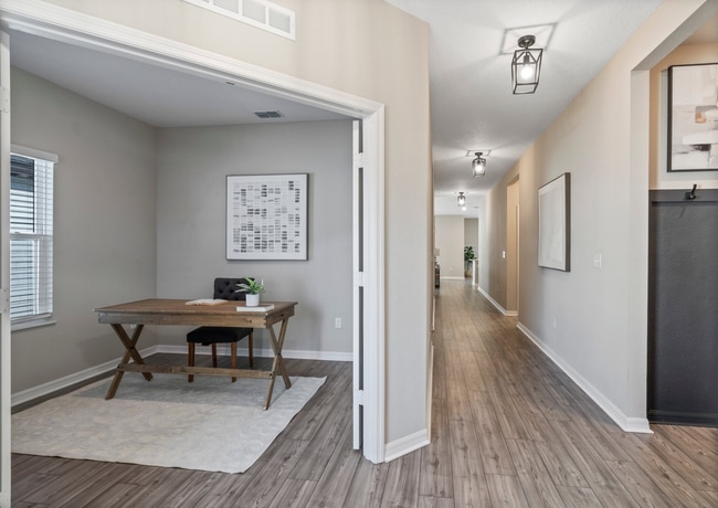 Building Photo - 145 Brybar Dr