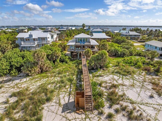 Building Photo - 9498 Alborado Rd