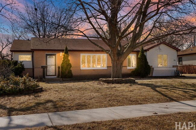 Building Photo - 75 Carthage Ln