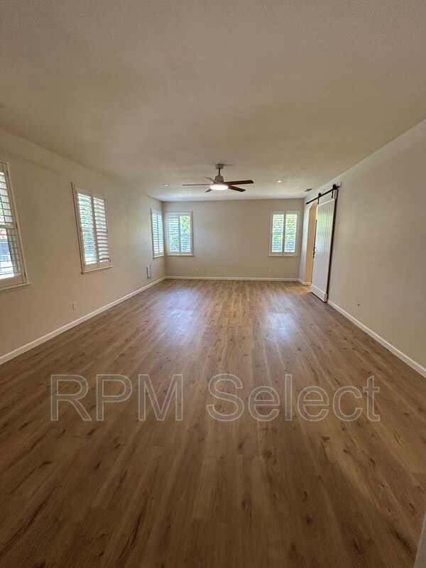 Building Photo - 3881 Clay Bank Rd