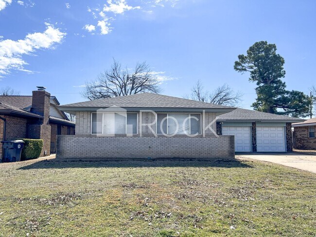 Building Photo - 7604 NW 27th St