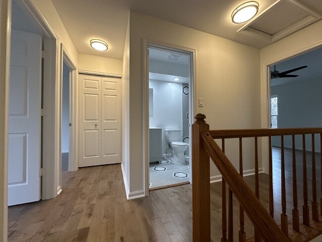 Building Photo - Townhouse with Woods Views and Community Amenities in Centreville