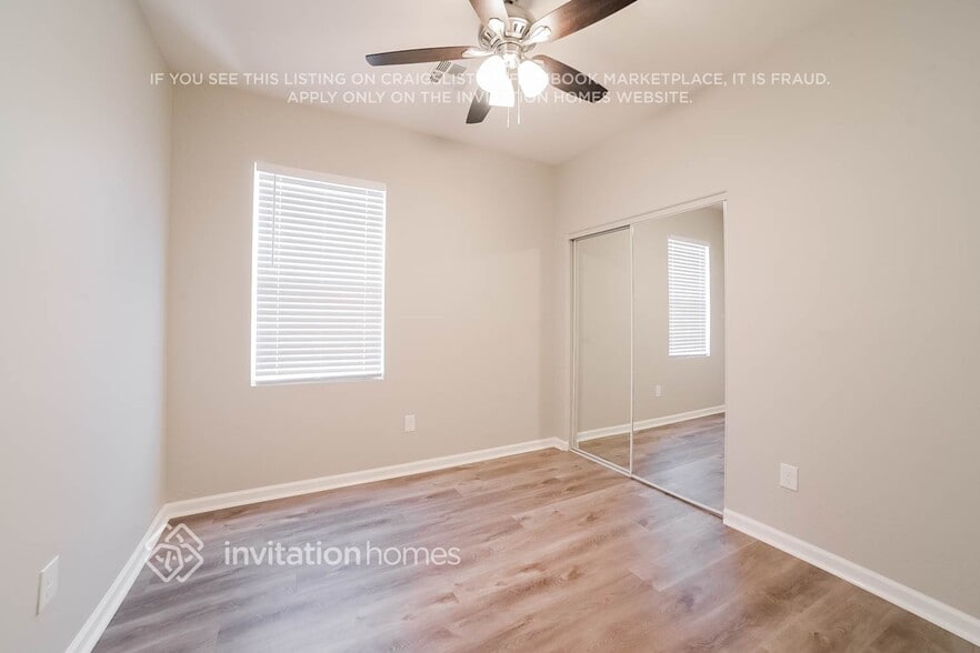 Building Photo - 7060 W Glenn Dr