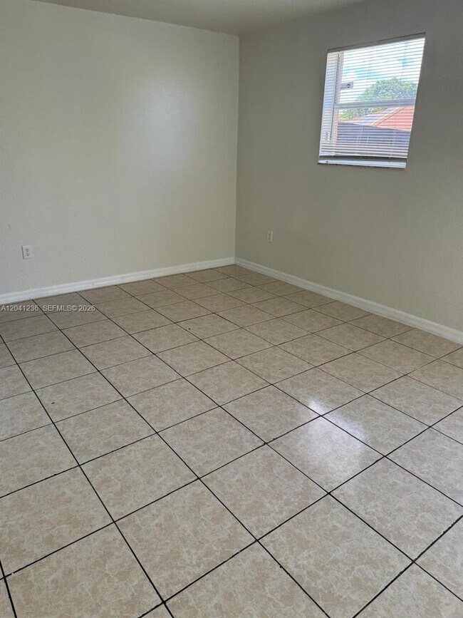 Building Photo - 13567 SW 264th Terrace