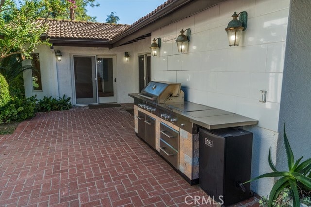 Building Photo - 5054 Encino Ave