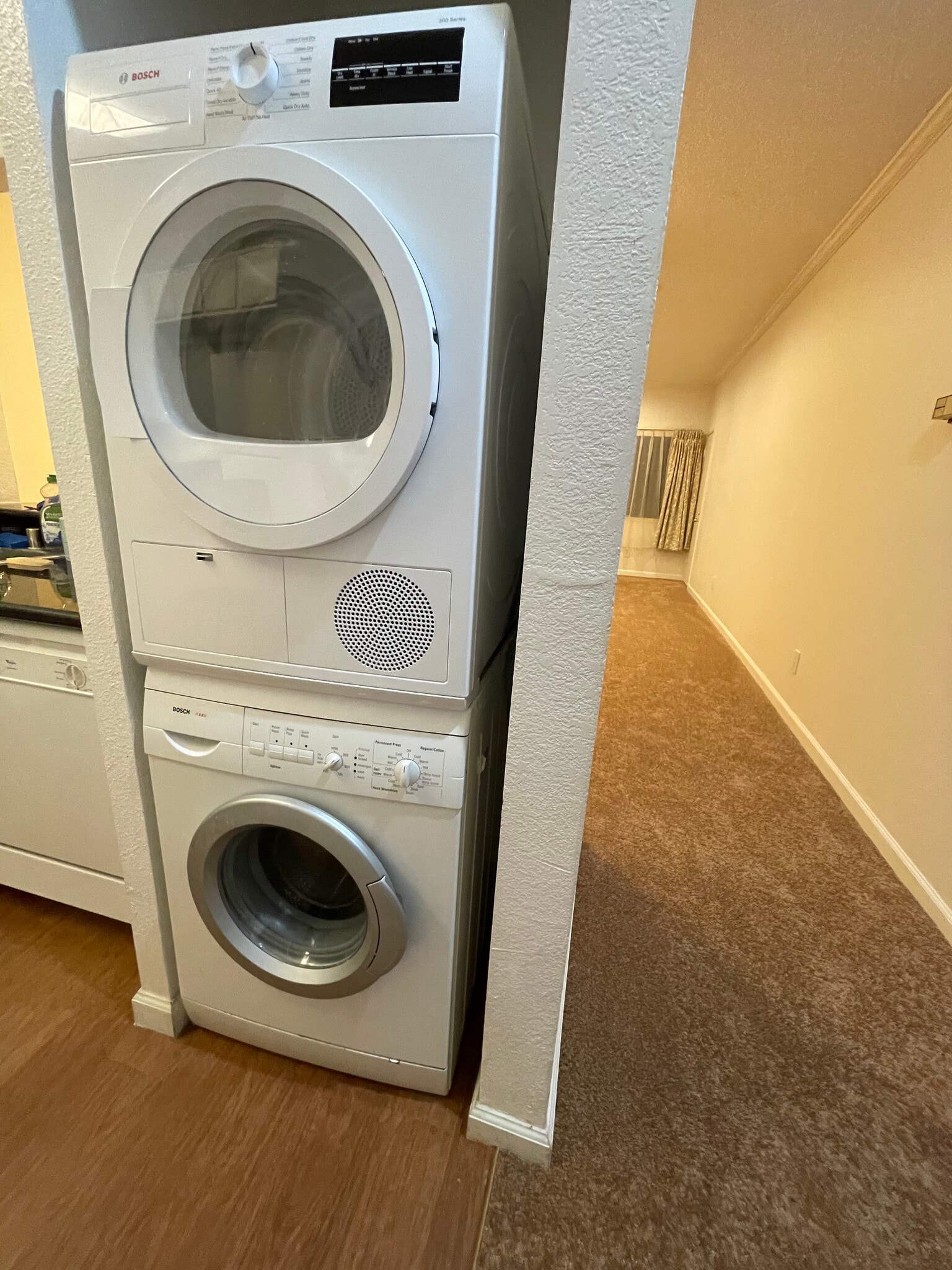 Building Photo - 4681 Albany Cir