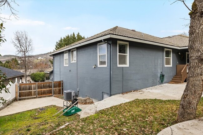 Building Photo - 4388 Innsbruck Ridge