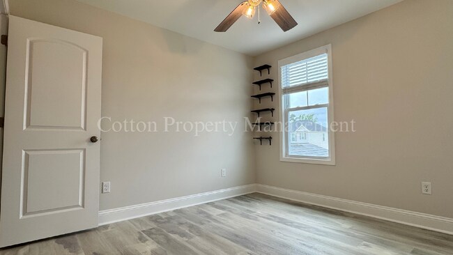 Building Photo - 1222 Dabney Pk Dr