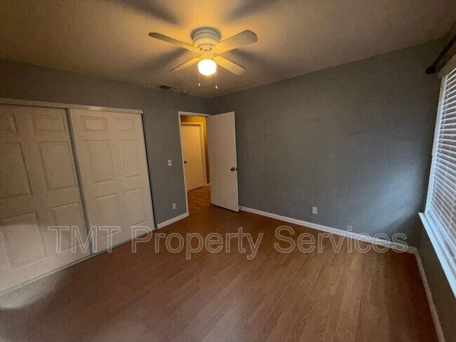 Building Photo - 8704 Montiflora Ct