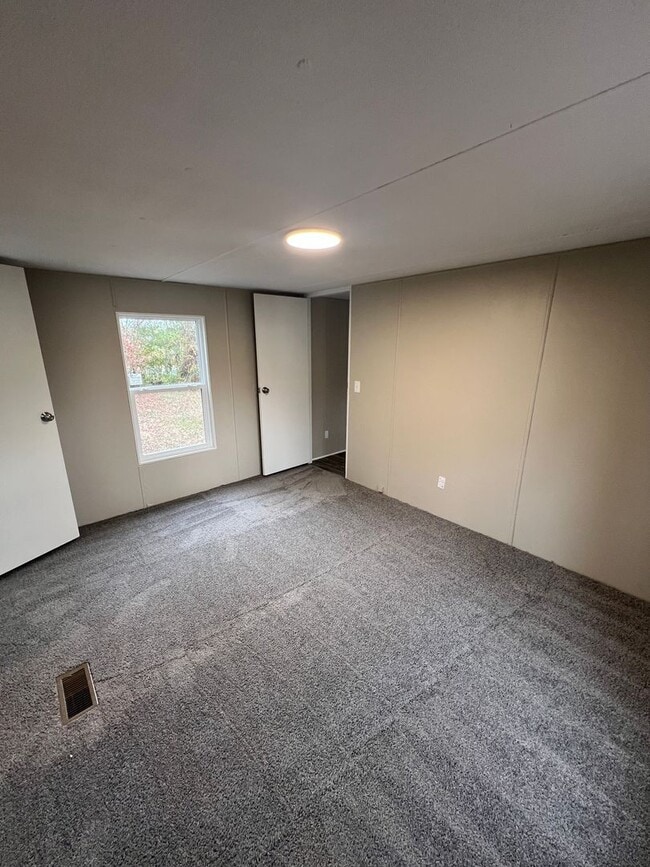 Building Photo - Waxhaw 2 bed / 2 bath home FOR RENT