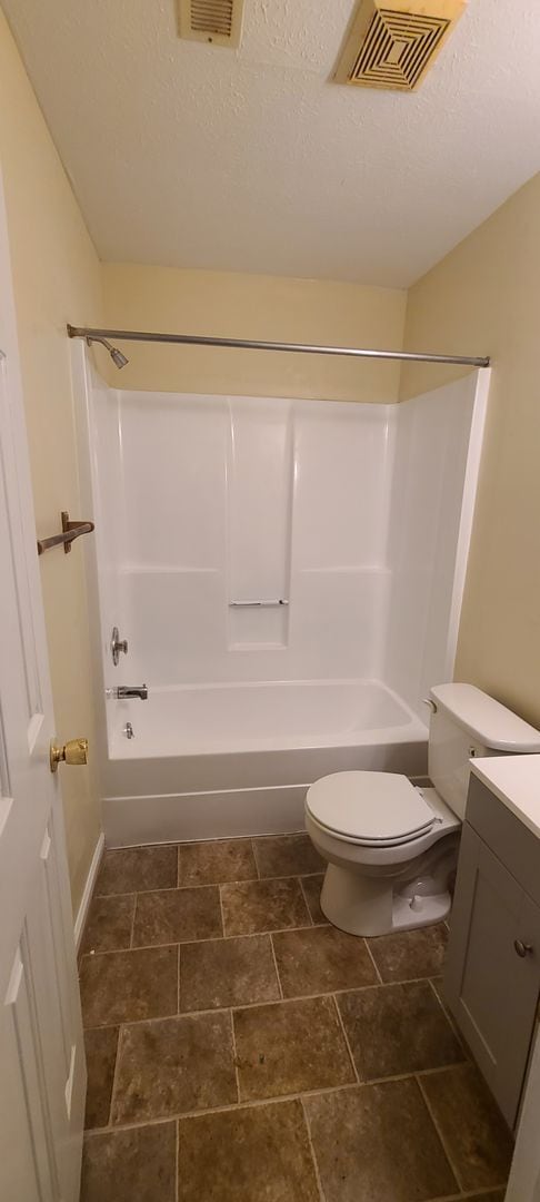 Building Photo - Corner Lot 3BR 1.5BA Home in Forest