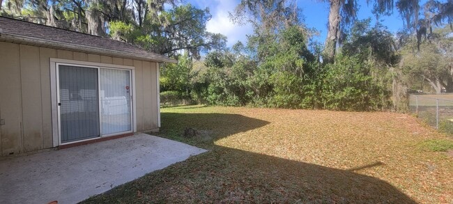Building Photo - 2/1.5 Pine Meadows Home